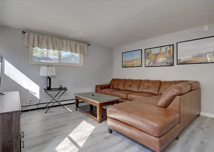 Comfy Bungalow And Fast Wi-Fi!